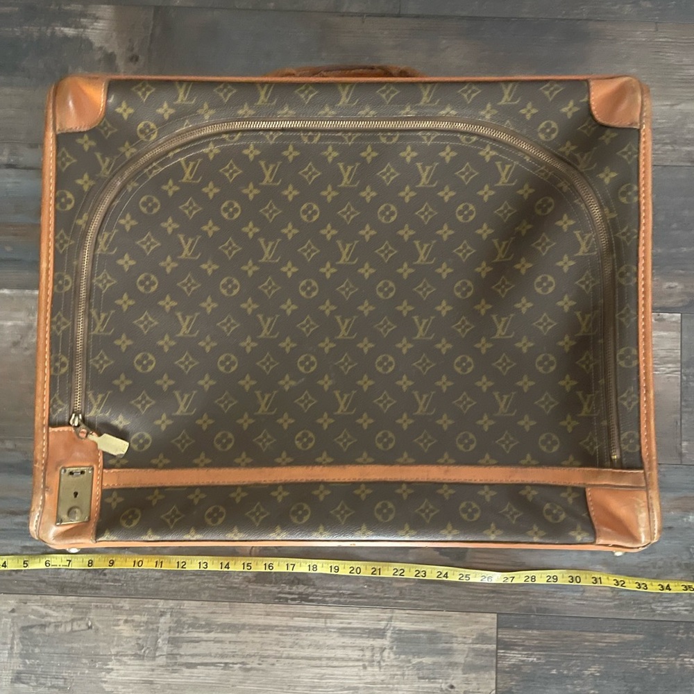 Louis Vuitton Vintage 1970s 1980s Saks Fifth Avenue Pullman 60 Luggage Bag